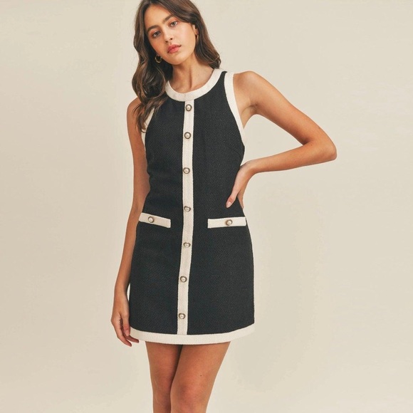 Just Me Dresses & Skirts - NWT Just Me Tweed Shift Mini Dress, Pearl Buttons, Chanel Style, Black, Large